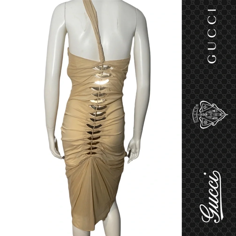 ✨HP✨AUTH GUCCI NUDE Tom Ford Twist Skin Silks Gold Blades Sexy Runway Dress 40 - Picture 4 of 17